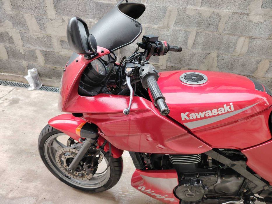 Kawasaki EX 500 на части