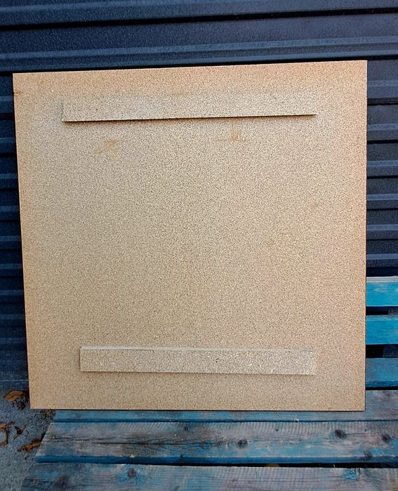 зеркало можно повесить