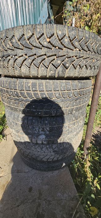 Продам резину в хорошем состоянии