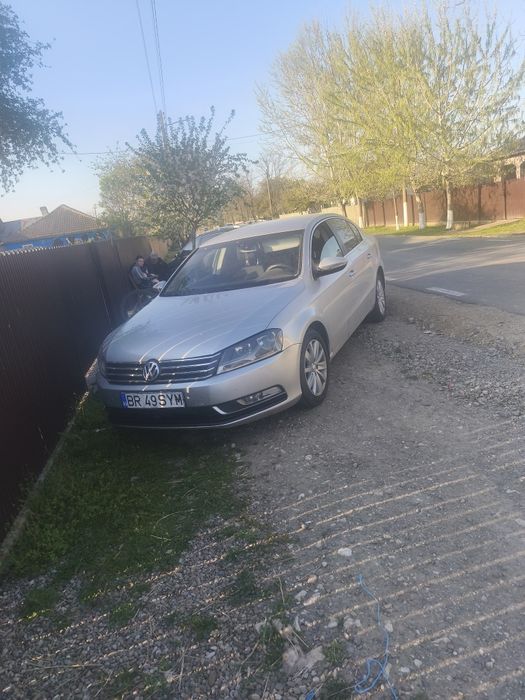 Vând passat b7 2011