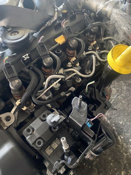 Injector renault megane 1.5 dci cod injector H8201100113 166006212R