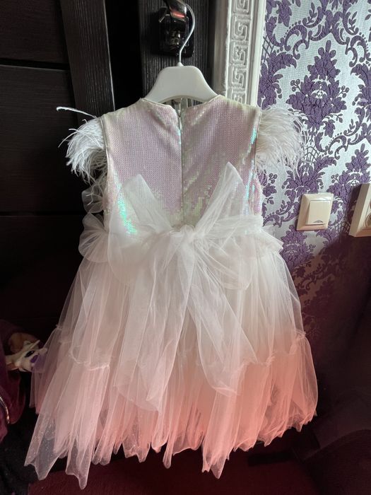 Платье на 3-4 года