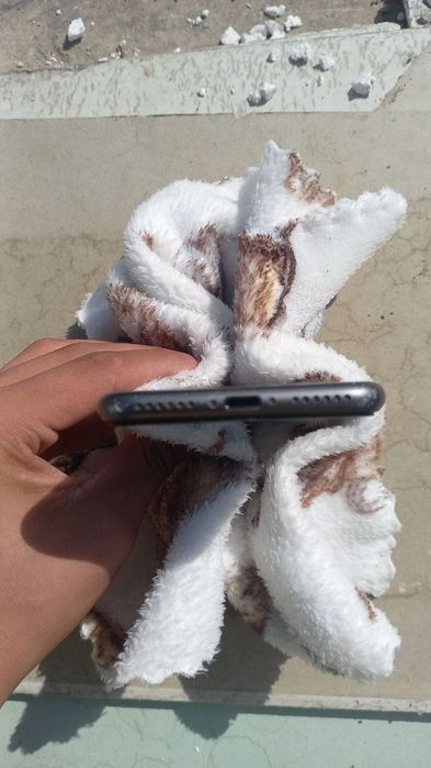 iPhone 8 64gb айфон