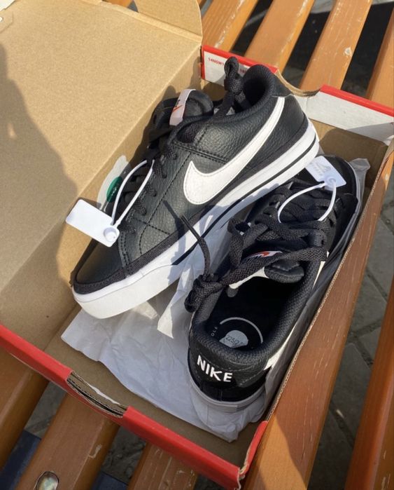 Продам кеды Найк