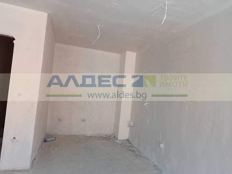 Продава се Едностаен апартамент в София, Овча купел - 63 кв.м за 1715 €/кв.м - Снимка #1