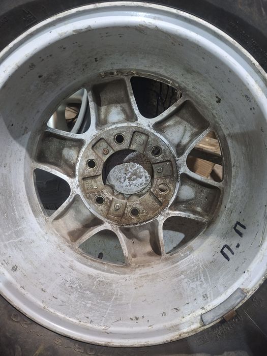 Продам диски на внедорожник R16