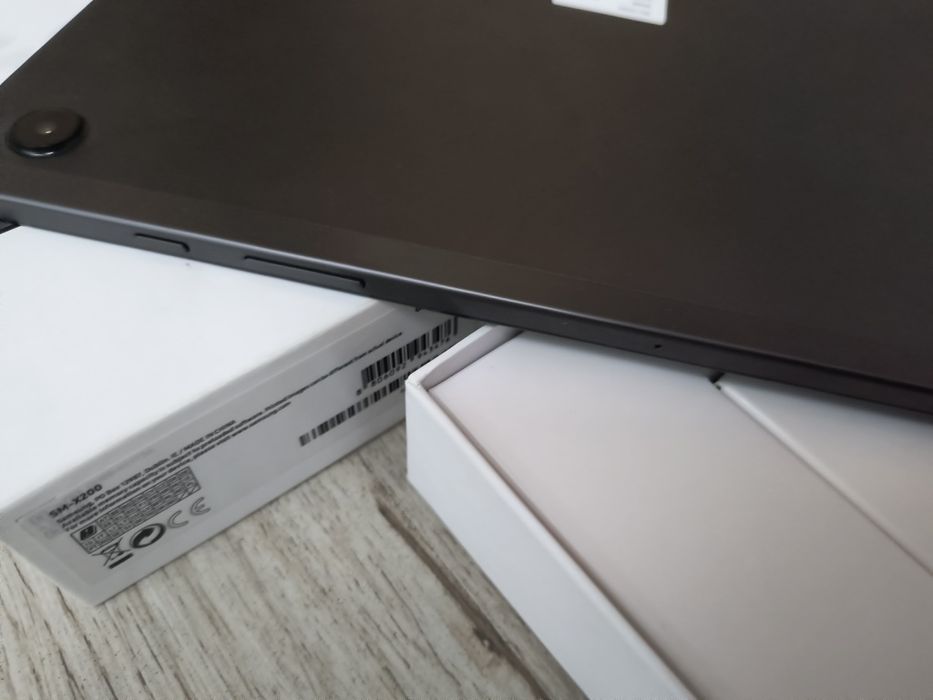 Таблет Samsung TAB A8