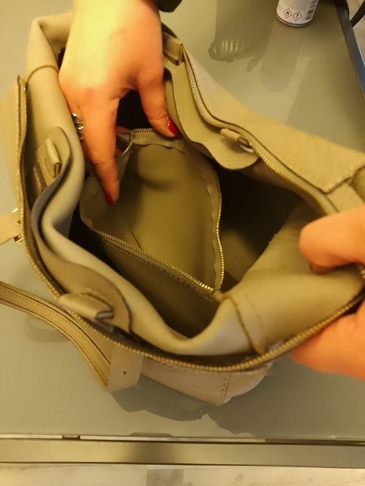 FURLA geantă dama din piele naturală ,purtata de câteva ori ocazional