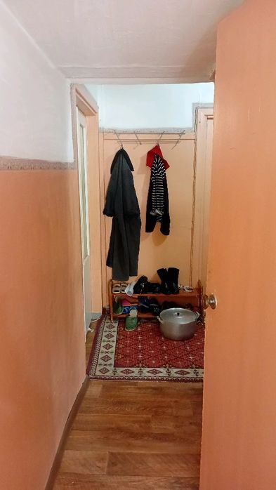 Продаётся 3 ком.кв. мкр 7, дом 13