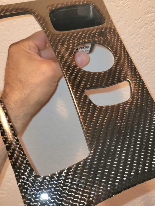 Grila consola laminata cu fibra de  carbon E 70,E 71