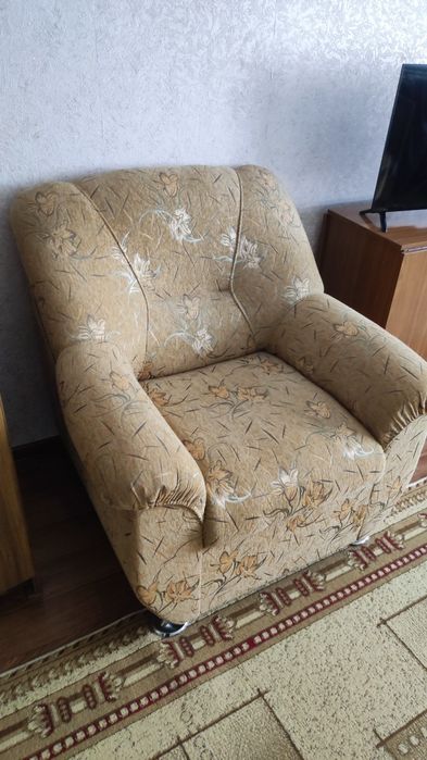 Продам   кресло.