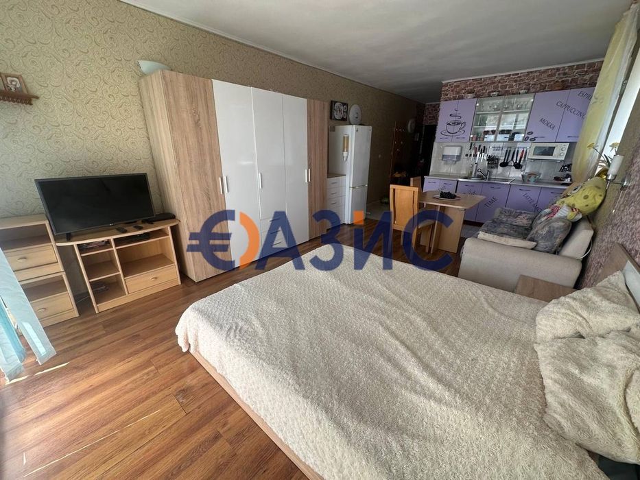 Студио в комплекс „Семирамида Гардънс“, 56 кв.м., Слънчев бряг,