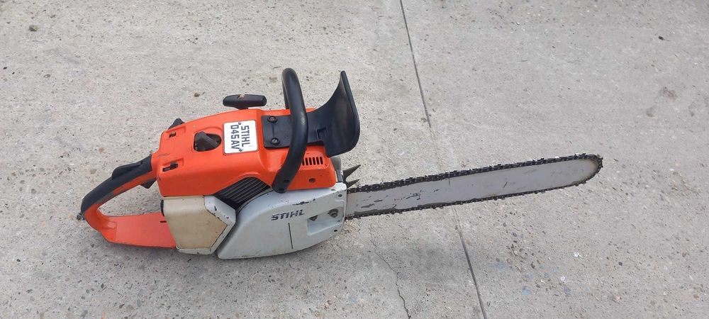 Drujba Partner S50 si Stihl 045AV
