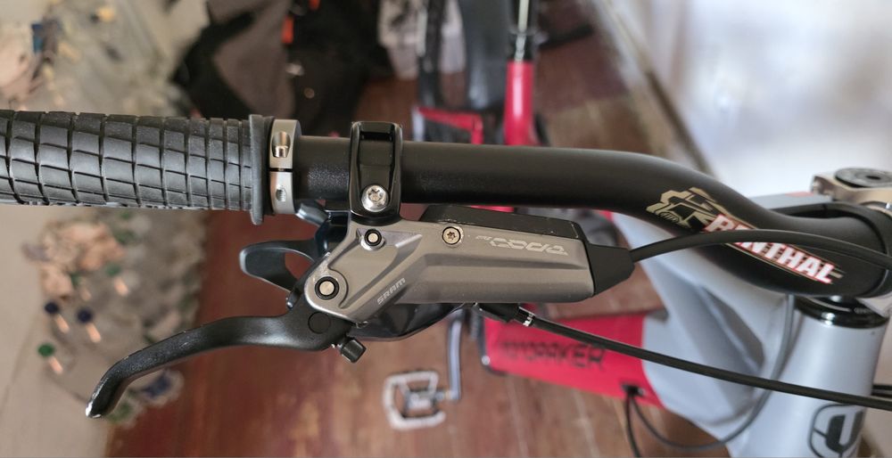 Frane hidraulice Sram code stealth bronze 4 pistoane(nu shimano, Hayes