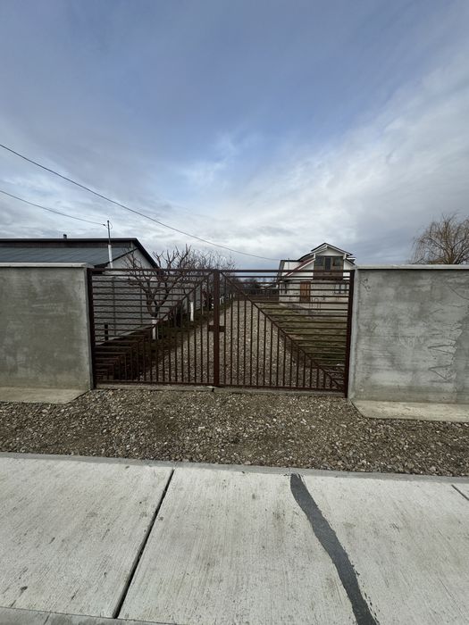 Teren 1000 m2 cu fundatie in com. Marculesti