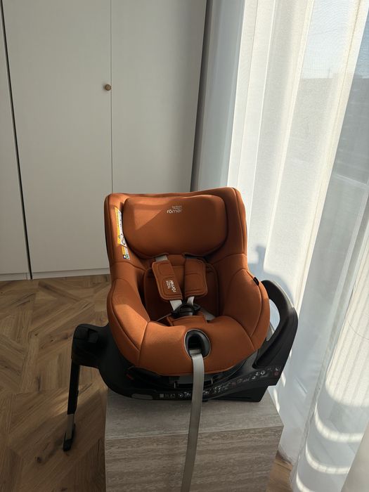 Scaun De baza rotativ 3luni-4 ani, isofix, dualfix 5Z i-size golden cognac