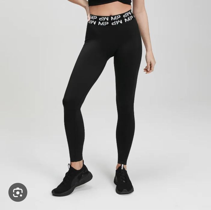 Спортен екип на myprotein, бюстие и клин