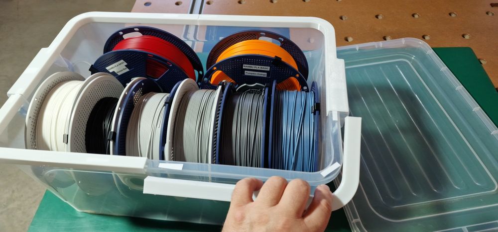 Cutii etans depozitare filamente imprimante 3d, cu garnituri din TPU Bambu Lab