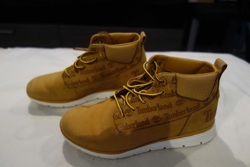 Продавам дамски обувки Timberland номер 37