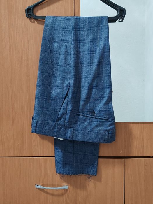 Мужской костюм тройка