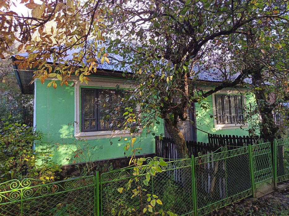 Casa  și gradina