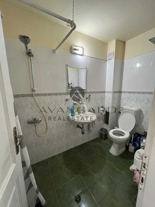 Продава се Двустаен апартамент в Пловдив, Център - 75 кв.м за 1854 €/кв.м - Снимка #6