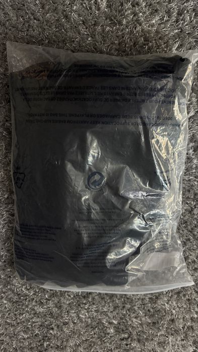 Pulover Louis Vuitton