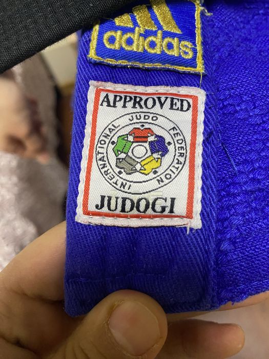 Көк кимоно Адидас 160размер