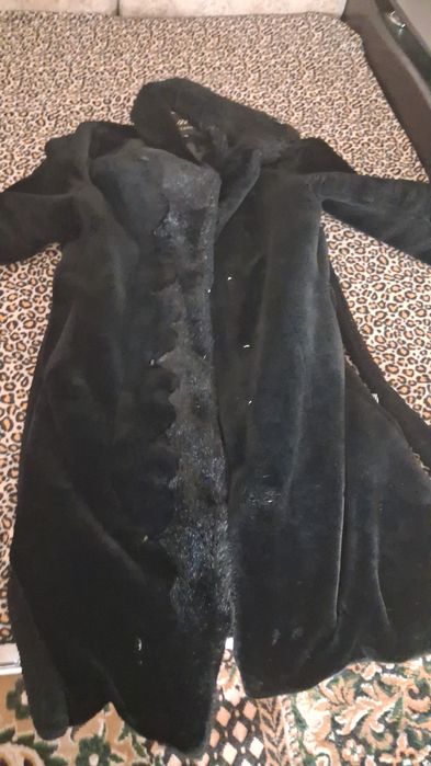 Отдам шубу мутон