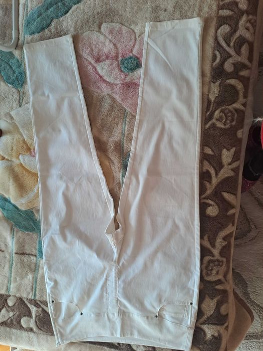 Дамски бял панталон
