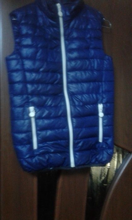 Куртки и безрукавка