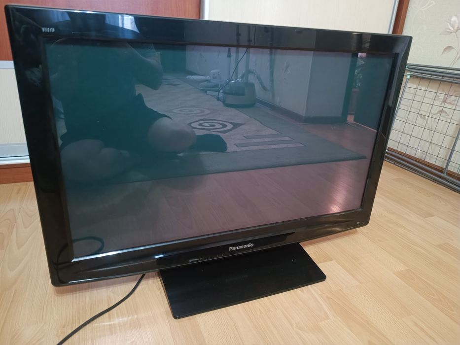 Продам Телевизор Panasonic