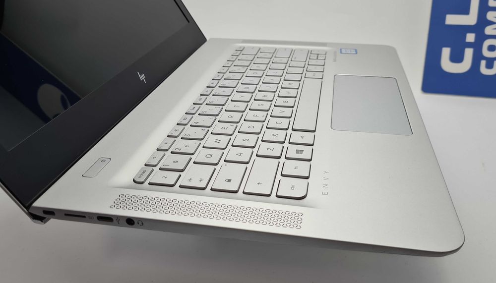 HP Envy 13-AB002NG i5 7200U/8GB/256SSD/FHD/Подсветка