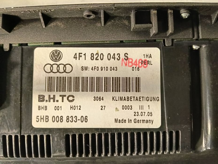 Управление климатроник Audi A6 C6 4F 4F1820043S / 4F1820043J