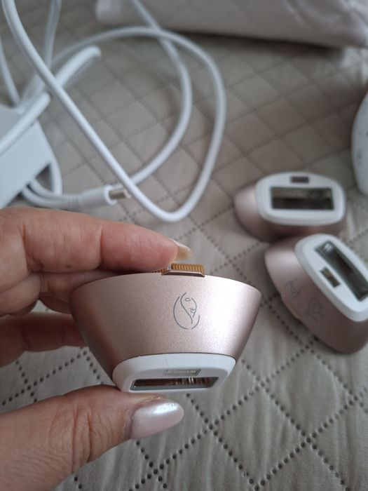 Фотоепилатор Philips Lumea IPL BRI955 (със SenseIQ технология)