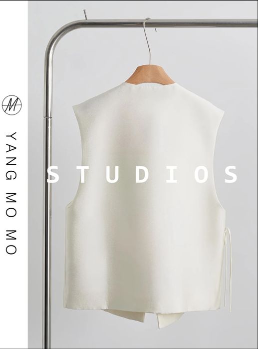 Продам жилет на запах