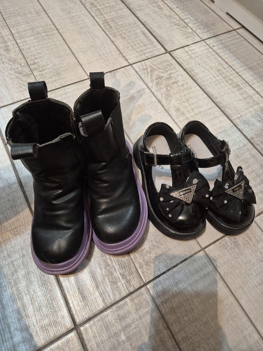 Продам 2 пары обуви за 10 000