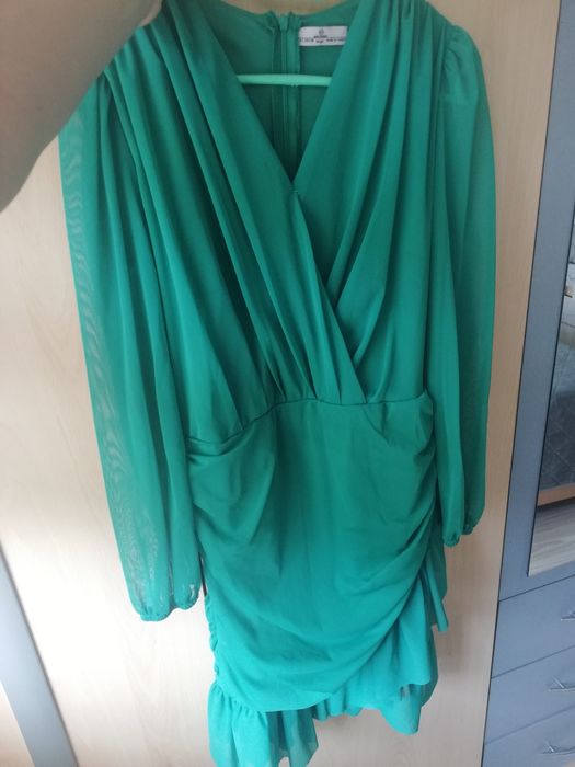 Официална рокля..