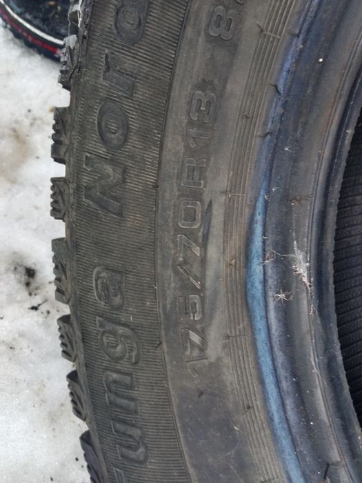 Продам шина 13 шиповные