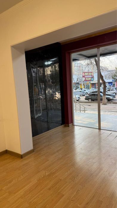 Предлагается в аренду коммерческое помещение в Сергели-8А