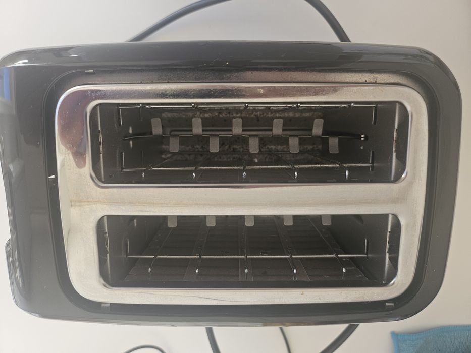 Prajitor de pâine Tefal