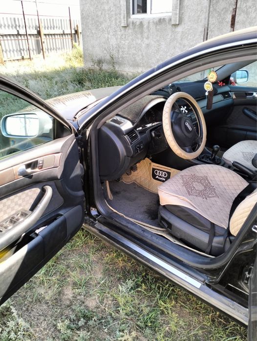 Продам машину А6