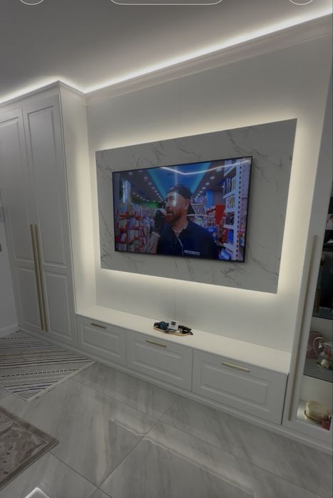 Vand apartament cu 3 camere.mobilat si utilat, Parcare inclusa min de metroul anghel salighy