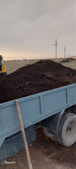 Перегной навоз продаю доставка на Газелье