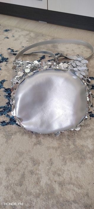 Срочно продам сумку