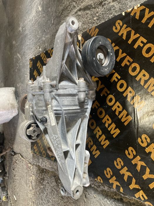 Audi A4 B9 2.0tdi 163 кс 4х4 Комби Заден Диференциал