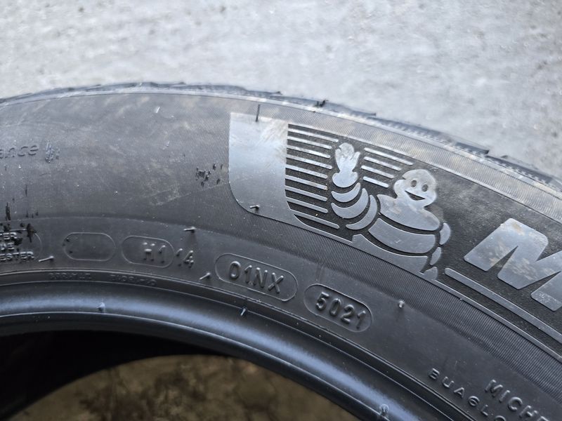 225/60/18 MICHELIN 4бр