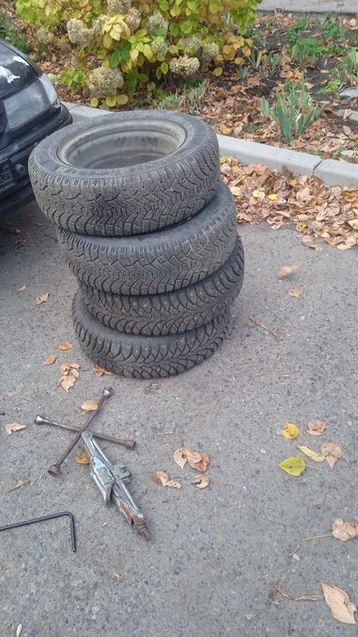 Резина зима  R14 с дисками