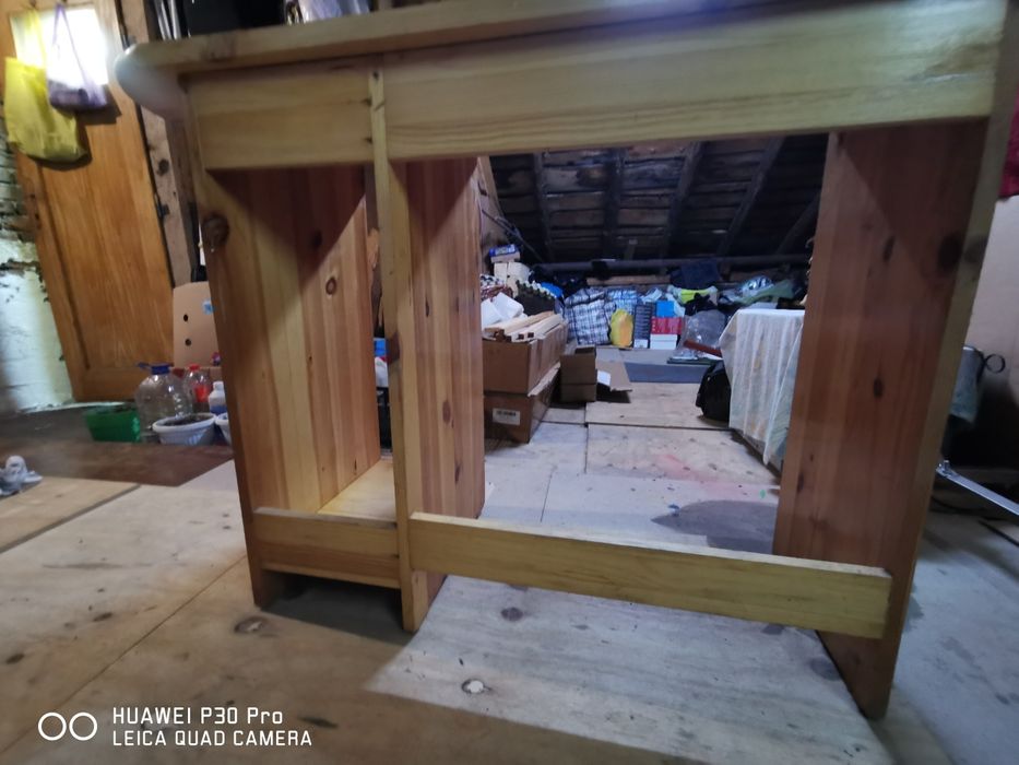 Бюро. Не използвано.