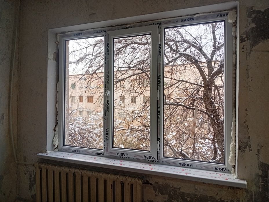 Akfa eshik va romlar